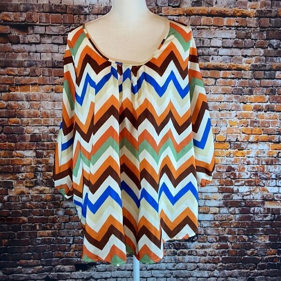 Chevron Umgee Cold Shoulder Blouse - Picture 1 of 8